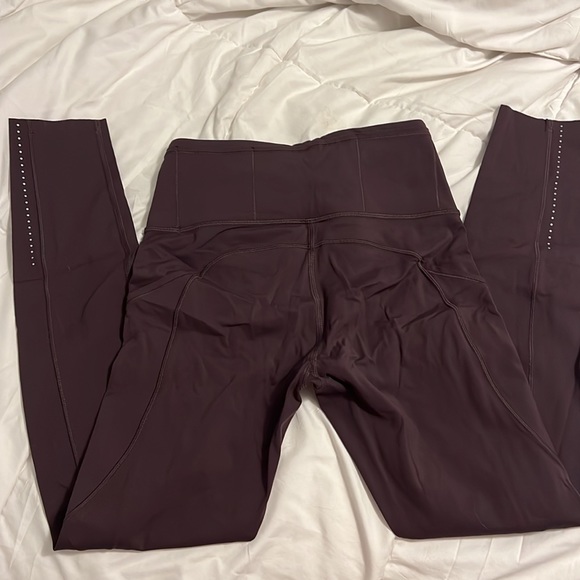 Lululemon Fast & Free raw hem size 4; 25” inseam - Picture 2 of 4